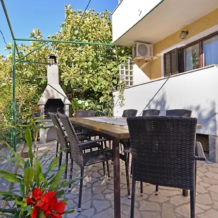 Holiday home Fuer 12 Personen Ca 110 Qm In Premantura, Istrien Istrische Riviera