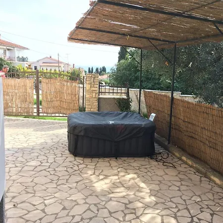 Holiday home Fuer 12 Personen Ca 110 Qm In Premantura, Istrien Istrische Riviera *